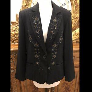 DLG Size 10 Rayon Blend Tailored Blazer Jacket Black Pin Stripe w/ Embroidery D